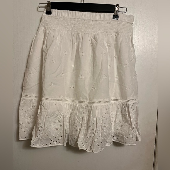 NWT 1XL Madewell Embroidered Smock-Waist Ruffle Mini Skirt in Eyelet White - Picture 3 of 7